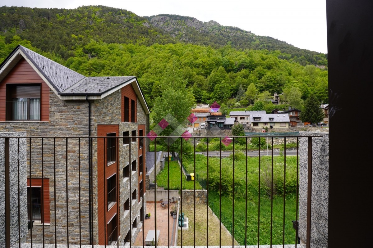 Magnificent new construction penthouse in the parish of Ordino - Llorts-Ordino-
