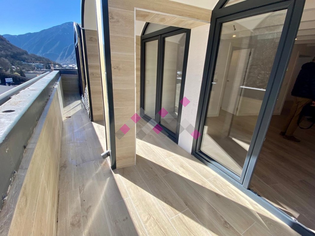 Ático de alquiler en Andorra la Vella, 4 habitaciones, 145 metros